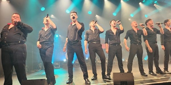 Für „The 12 Tenors“ gab es in Berlin Standing Ovations für die neue Show!