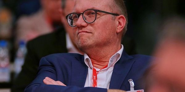 NRW-SPD-Spitzenkandidat verteidigt Untersuchungsausschuss