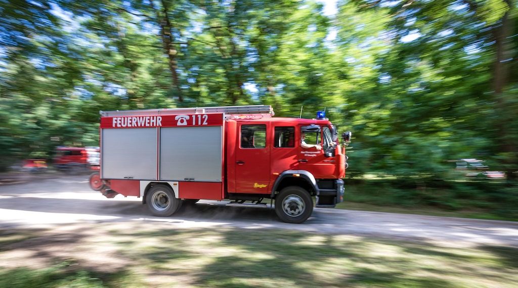 4.000 Quadratmeter Wald brennen in Dahme-Spreewald
