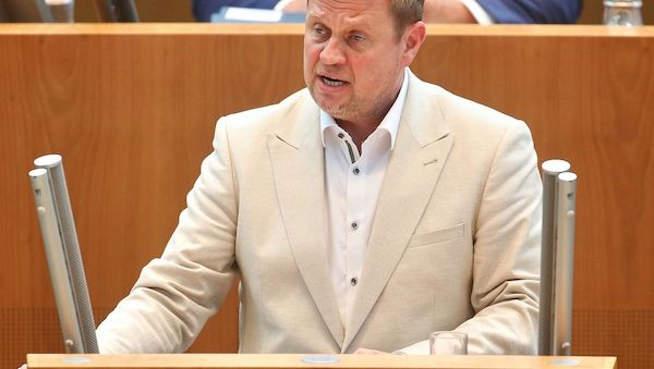 SPD kritisiert 182 neue Stellen für NRW-Plan als Bürokratiemonster