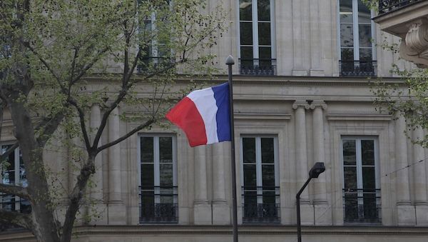 Frankreich meldet ersten Ebola-Fall bei heimgekehrtem Arzt