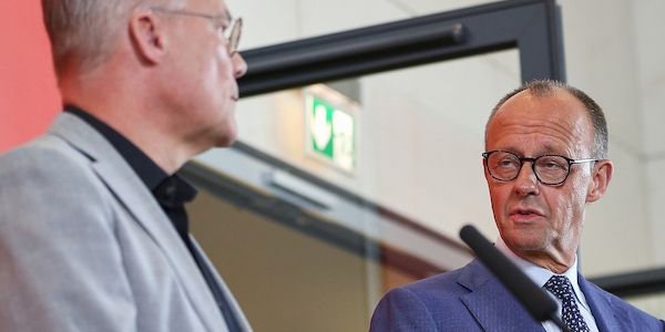 Merz und Miersch duzen sich nach Fraktionsfest