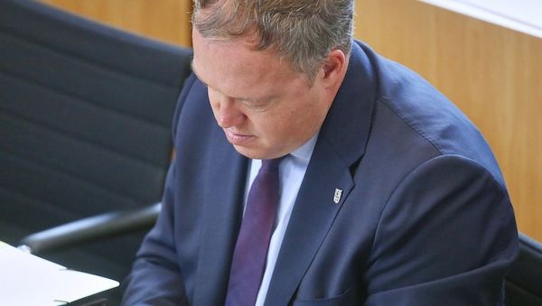 Voigt warnt Bund vor Alleingang bei Reformen
