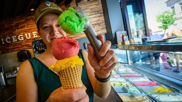 Hitze in Brandenburg: Mehr Eis, weniger Open-Air-Events