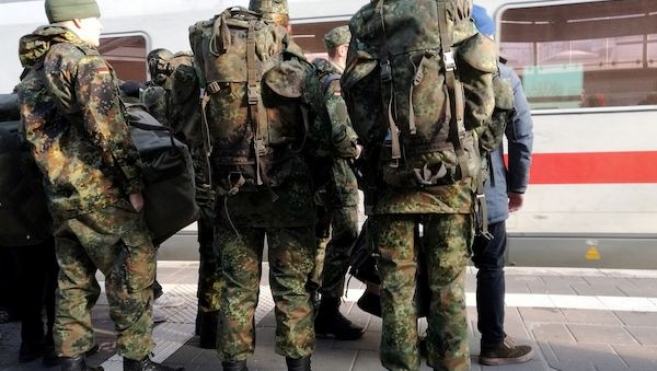 Offenbar wenig Interesse an neuem Wehrdienst