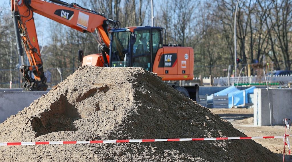 Auftragseingang im Bauhauptgewerbe bleibt unverändert