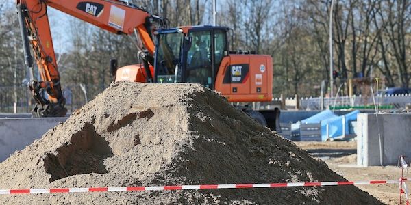 Auftragseingang im Bauhauptgewerbe bleibt unverändert