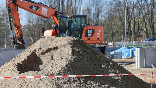 Auftragseingang im Bauhauptgewerbe bleibt unverändert