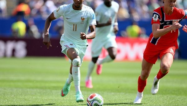 Fußball-WM: Frankreich schlägt Norwegen - Senegal deklassiert Irak