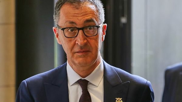 Özdemir hält Demokratie für so gefährdet wie nie