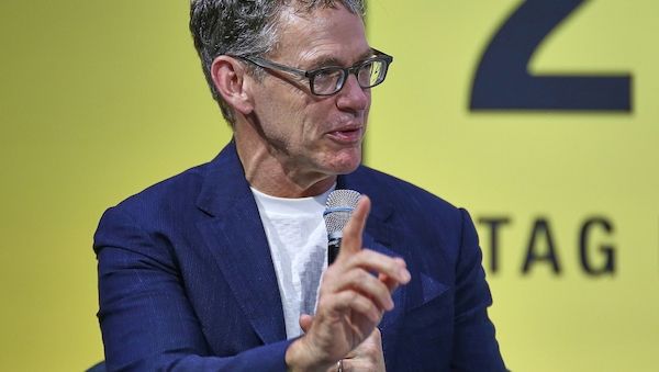 Bayer-CEO Anderson mischt sich in Streit um Leverkusener Nachwuchs-Camp ein