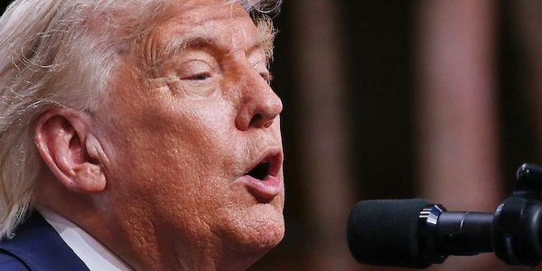 USA fliegen Angriffe gegen den Iran - Trump droht mit Vernichtung