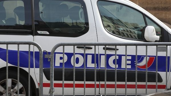 Elf Tote bei Flugzeugabsturz in Frankreich
