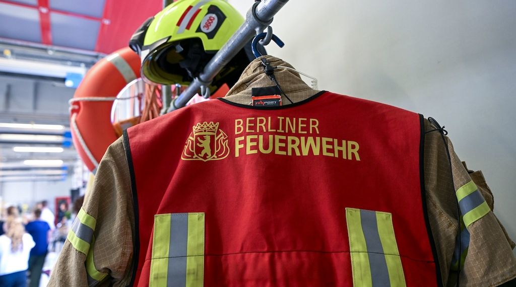 Berliner Feuerwehr meldet: Mehr als 2.000 Alarme am Samstag