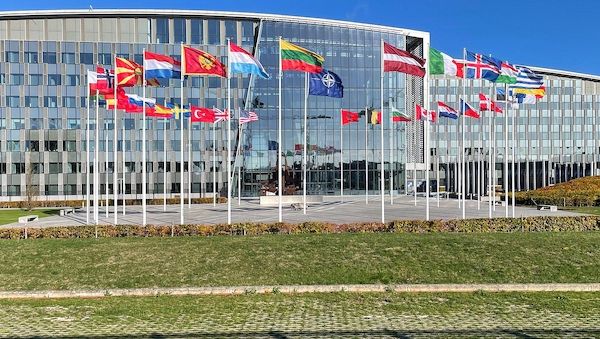 Stoltenberg mahnt Nato vor Gipfel zu Einigkeit