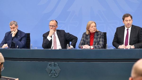 BDI und Gewerkschaften fordern Aufbruch vor Koalitionsausschuss