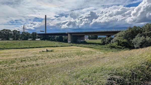 NRW-Regierung verteidigt Brückenkurs vor Untersuchungsausschuss