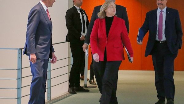 Lies warnt schwarz-rote Koalition vor Hektik
