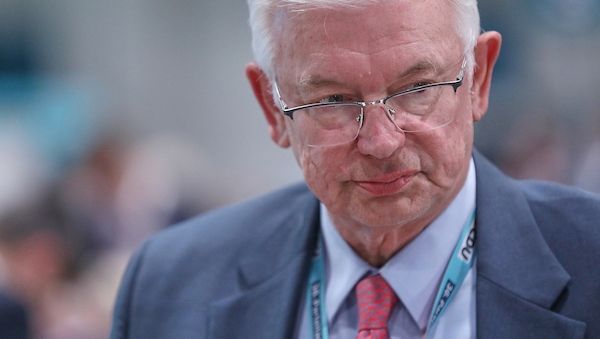 Koch rät Union zu Kompromiss bei Reichensteuer