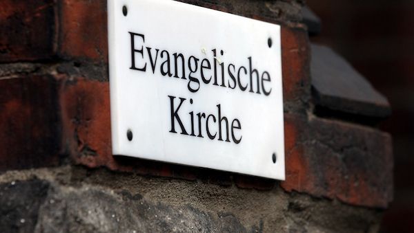 Kirchen kritisieren geplante Entwicklungshilfe-Kürzungen