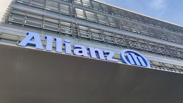 Allianz wirbt für Kapitalsäule in Krankenversicherung