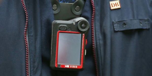 Bahn setzt auch im Fernverkehr auf Bodycams