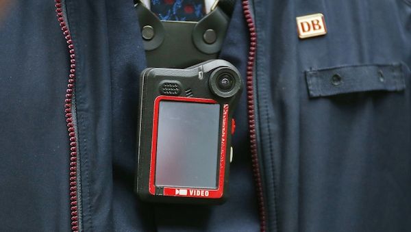Bahn setzt auch im Fernverkehr auf Bodycams