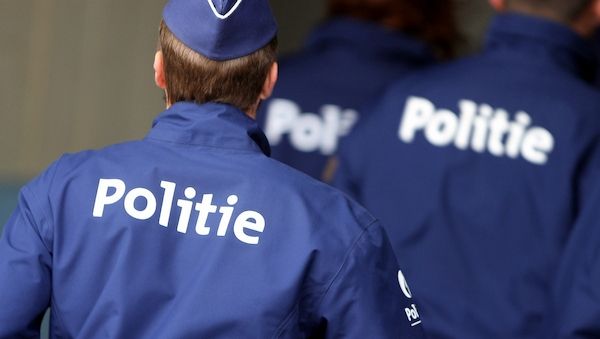 Mehrere Tote und Verletzte bei Hochhausbrand in Antwerpen