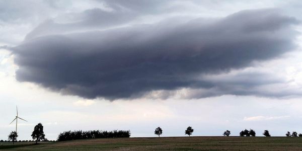 Wetterdienst weitet Warnung vor vereinzelt schweren Gewittern aus
