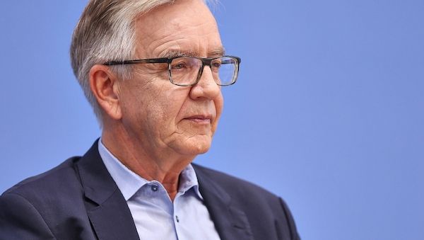 Bartsch kritisiert Unions-Brandmauer-Debatte als "dummes Zeug"