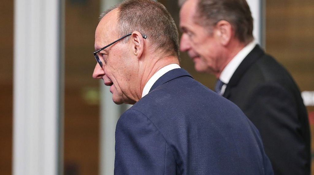 Bundesregierung bestätigt Treffen zwischen Merz und Döpfner