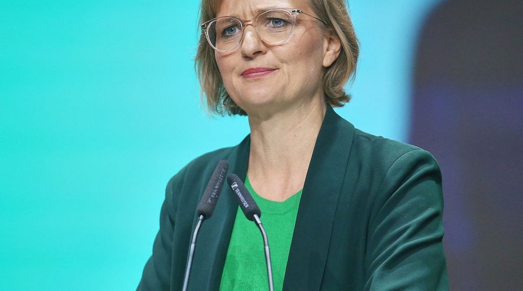 Brantner schwört Grünen-Mitglieder auf "schwierige Kompromisse" ein