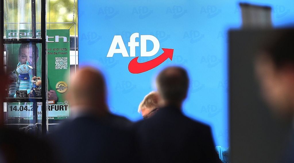 AfD liegt in Umfrage acht Punkte vor Union