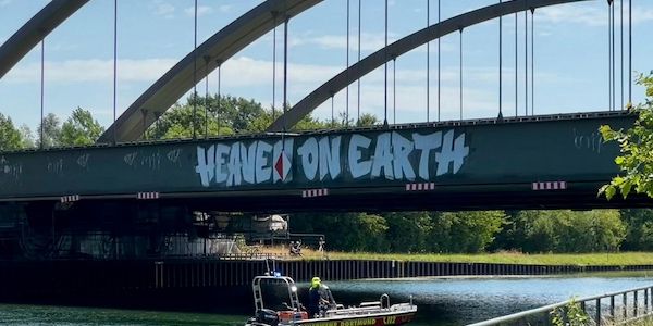 Person aus Dortmund-Ems-Kanal geborgen