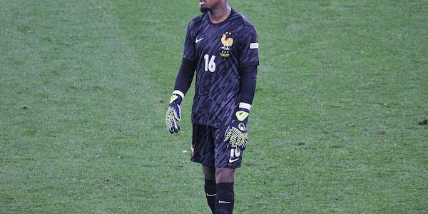 Frankreich gewinnt WM-Achtelfinale gegen Paraguay nur knapp