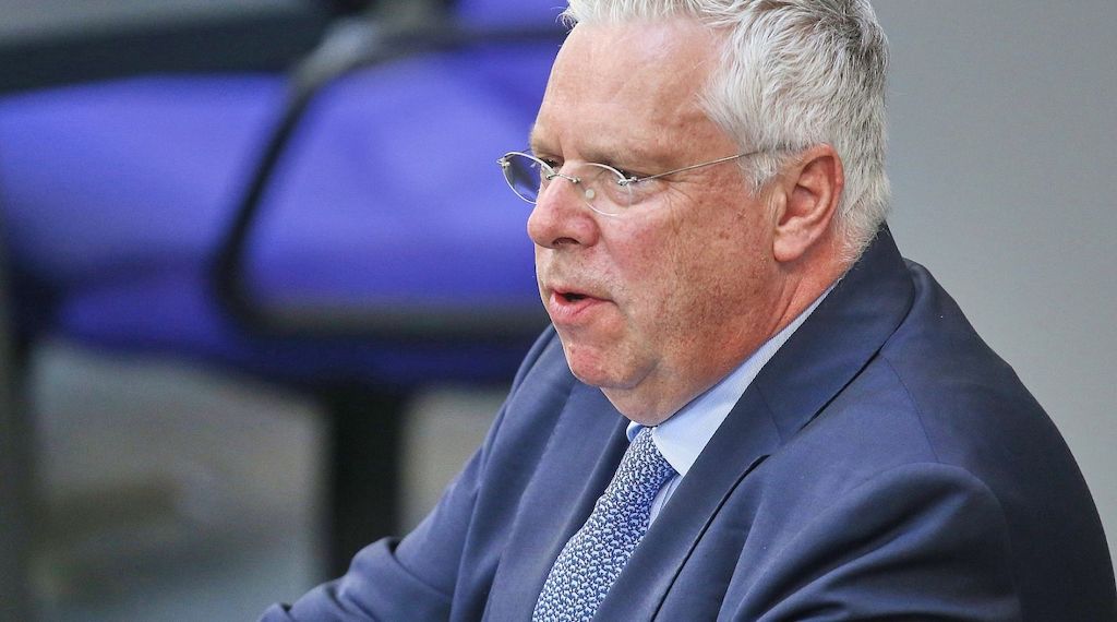 Unions-Außenexperte fordert härteren Nato-Kurs gegen Russland