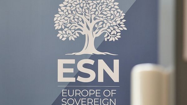 EU-Parlament stimmt für Verfahren gegen ESN-Partei