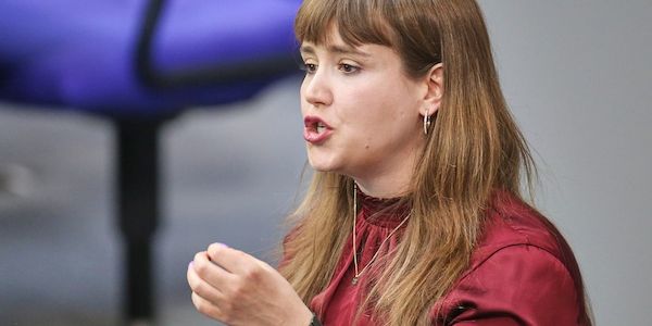 Grüne kritisieren Elterngeld-Pläne scharf