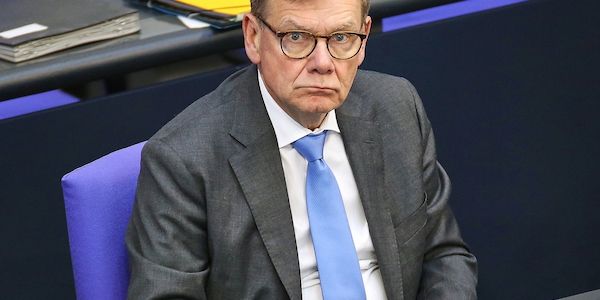 Wadephul zeigt Verständnis für neue US-Angriffe gegen den Iran