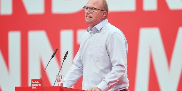 SPD-Spitzenkandidat in NRW drängt auf AfD-Verbotsverfahren