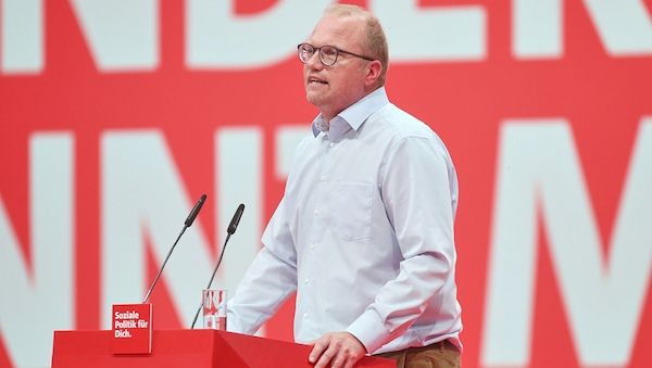 SPD-Spitzenkandidat in NRW drängt auf AfD-Verbotsverfahren