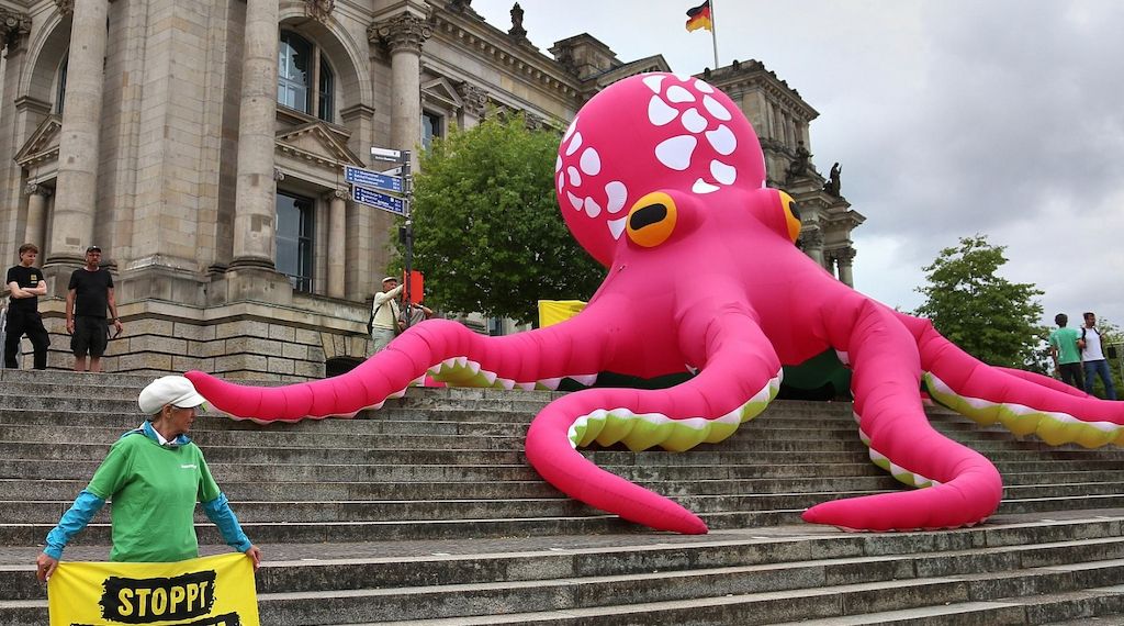 Greenpeace wirft Regierung Doppelrolle bei Tiefseebergbau vor