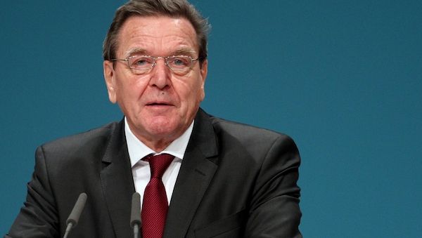 Ukrainischer Ex-Botschafter sieht Schröder als möglichen Vermittler
