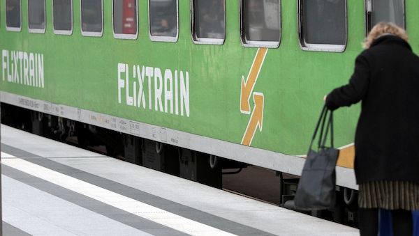 Flix sieht Nachteile für Deutsche Bahn durch Italo-Einstieg