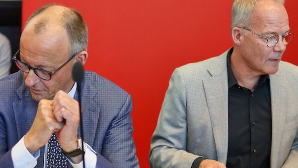 Koalitionsfraktionen rufen zu Disziplin in Sommerpause auf