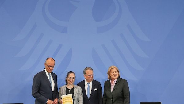 Verdi-Chef kritisiert Rentenkommission: Betriebsrente in Gefahr