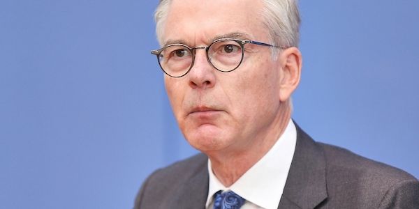 Wirtschaftsweiser warnt vor Panikmache bei Minijob-Debatte