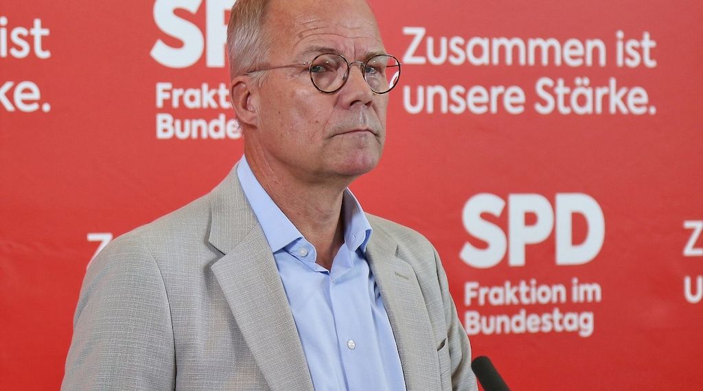 SPD-Fraktionschef verteidigt schwarz-rote Reformen