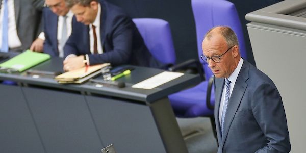 Ipsos-Umfrage: Bundesregierung bleibt hinter Erwartungen zurück