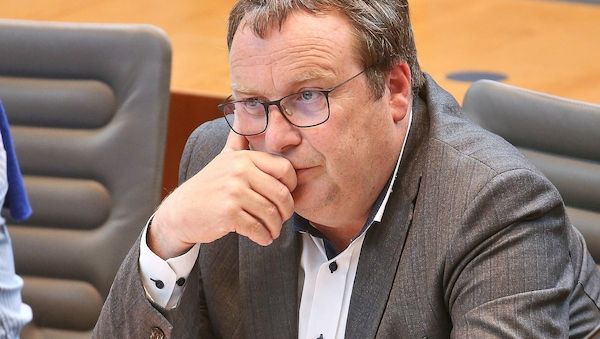 NRW-Umweltminister fordert "systematische Klimaanpassungspolitik"